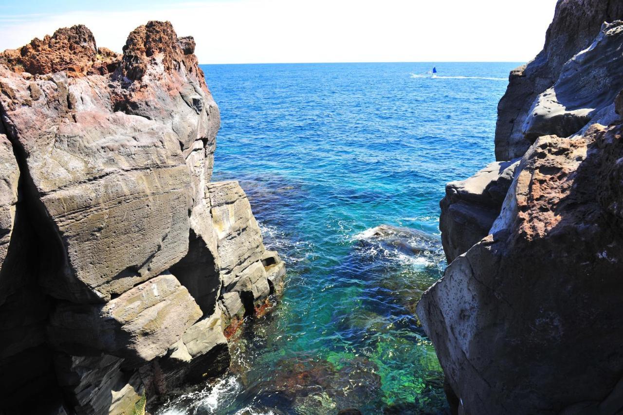 Izu Hokkawa Seaside Guesthouse 伊豆北川の家 Higashiizu Zewnętrze zdjęcie